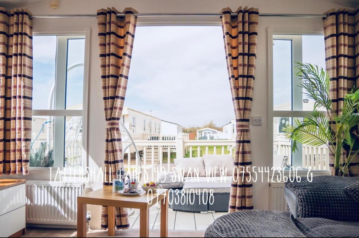 Swan View Retreats # Hottub # Egg Chair # Bbq & Bikes Included 8 Berth Таттершолл Экстерьер фото